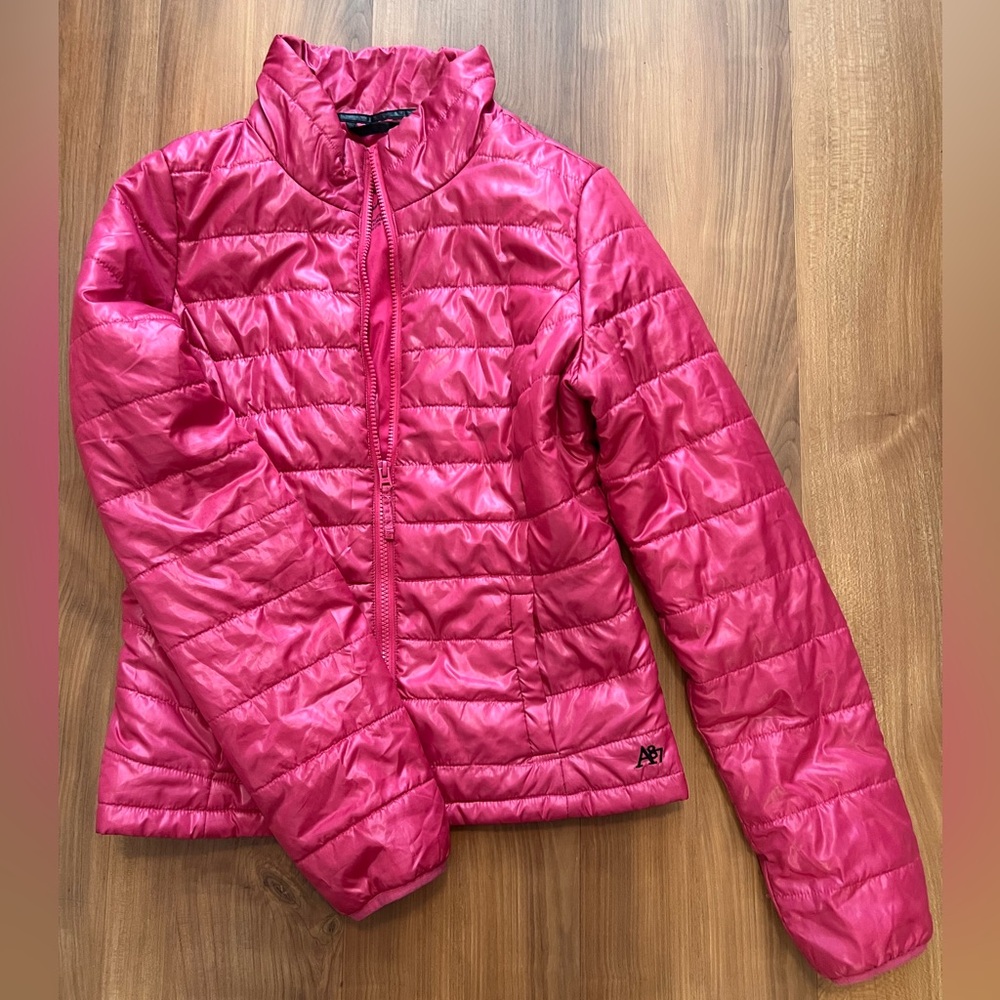 Aeropostal puffer